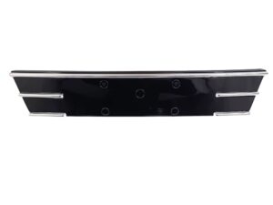 Środkowa kratka atrapa pod tablicę rejestracyjną Ford Kuga II MK2 2013–2016 z chromem