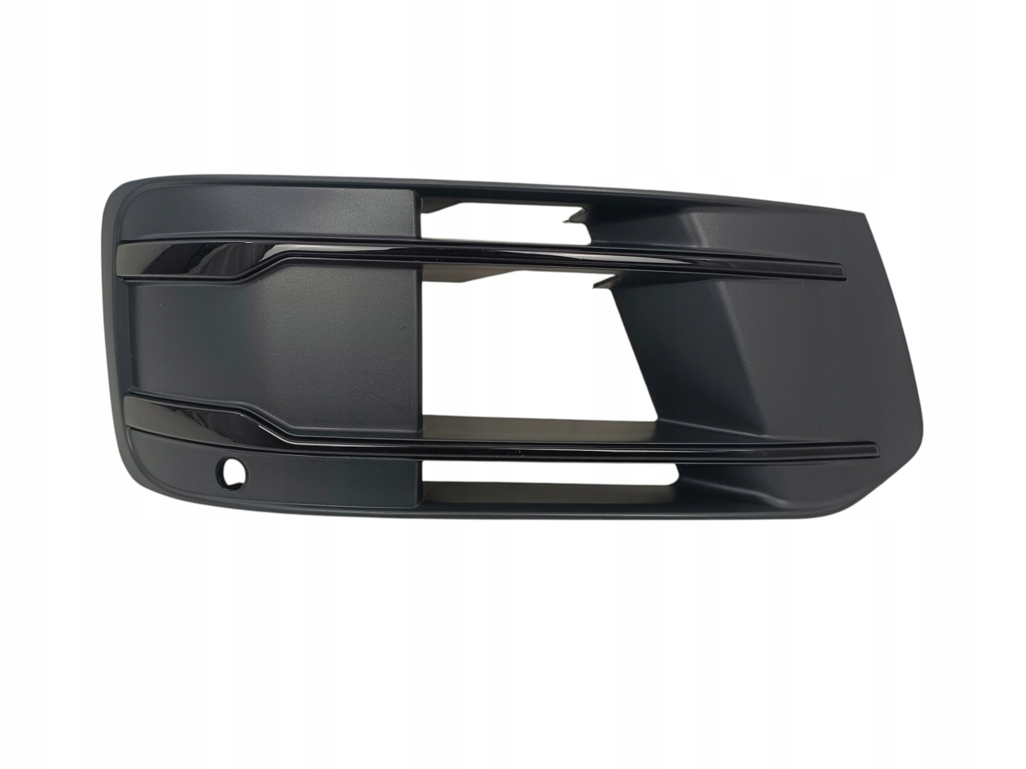 Prawa kratka atrapa zderzaka Audi Q7 4M 2015–2019 czarna PDC bez ACC — zdjęcie produktu 4