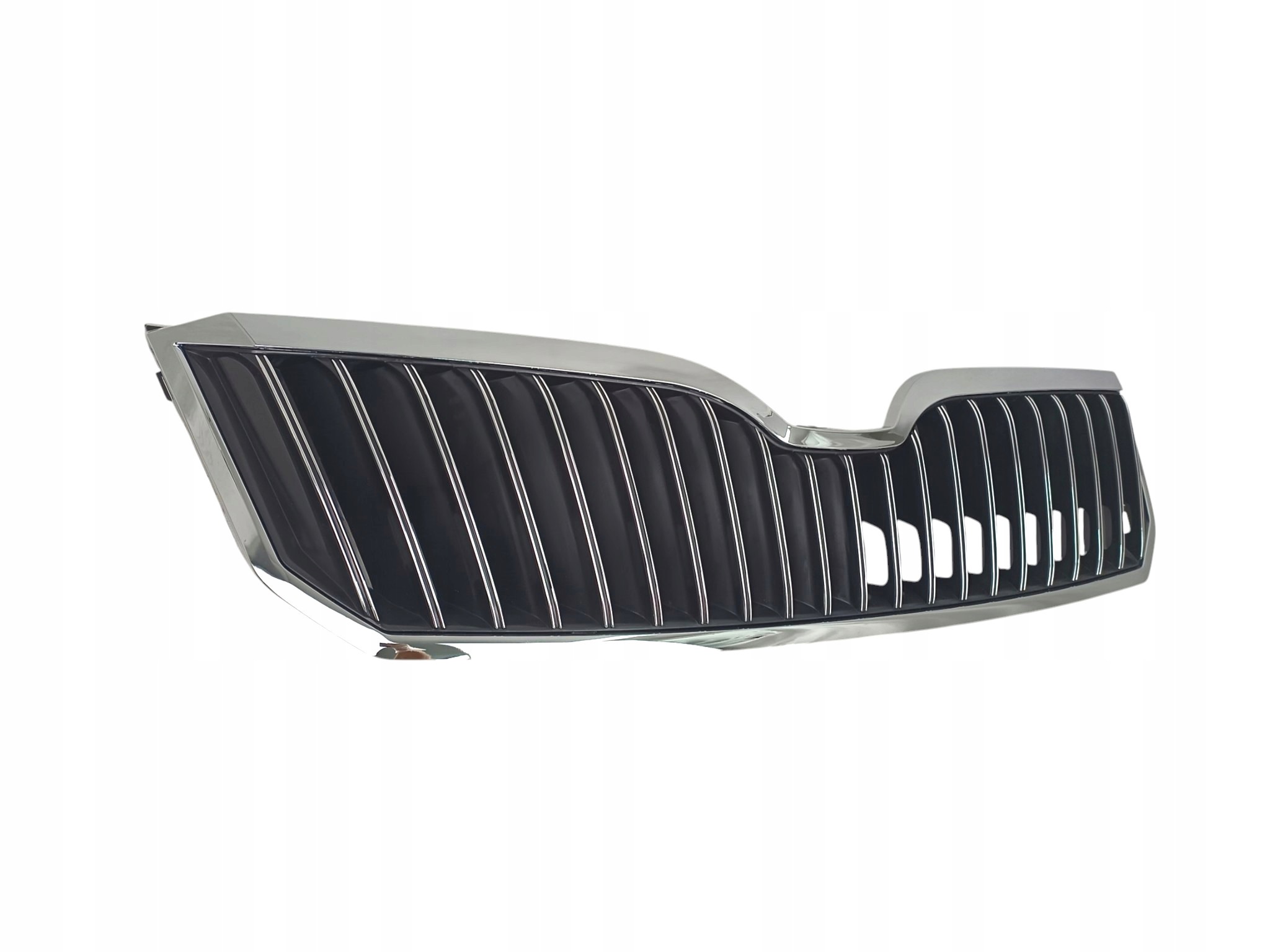 Grill Skoda Superb II 3T lift 2013–2015 – chromowane listwy